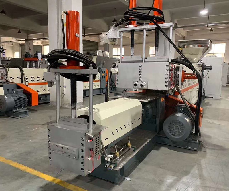 220-180一级毛片香蕉视频組