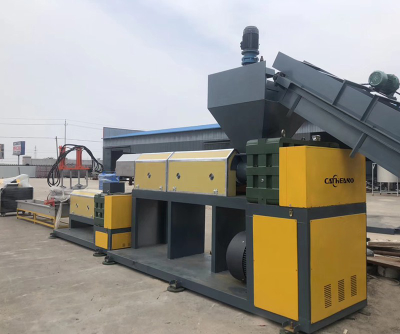 一级毛片香蕉视频組