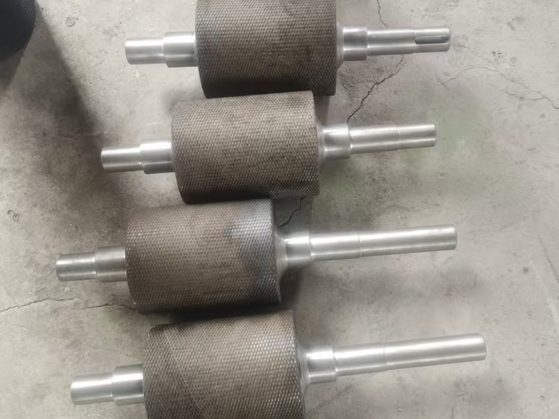 鉻12鉬釩材質的超級耐磨壓花輥